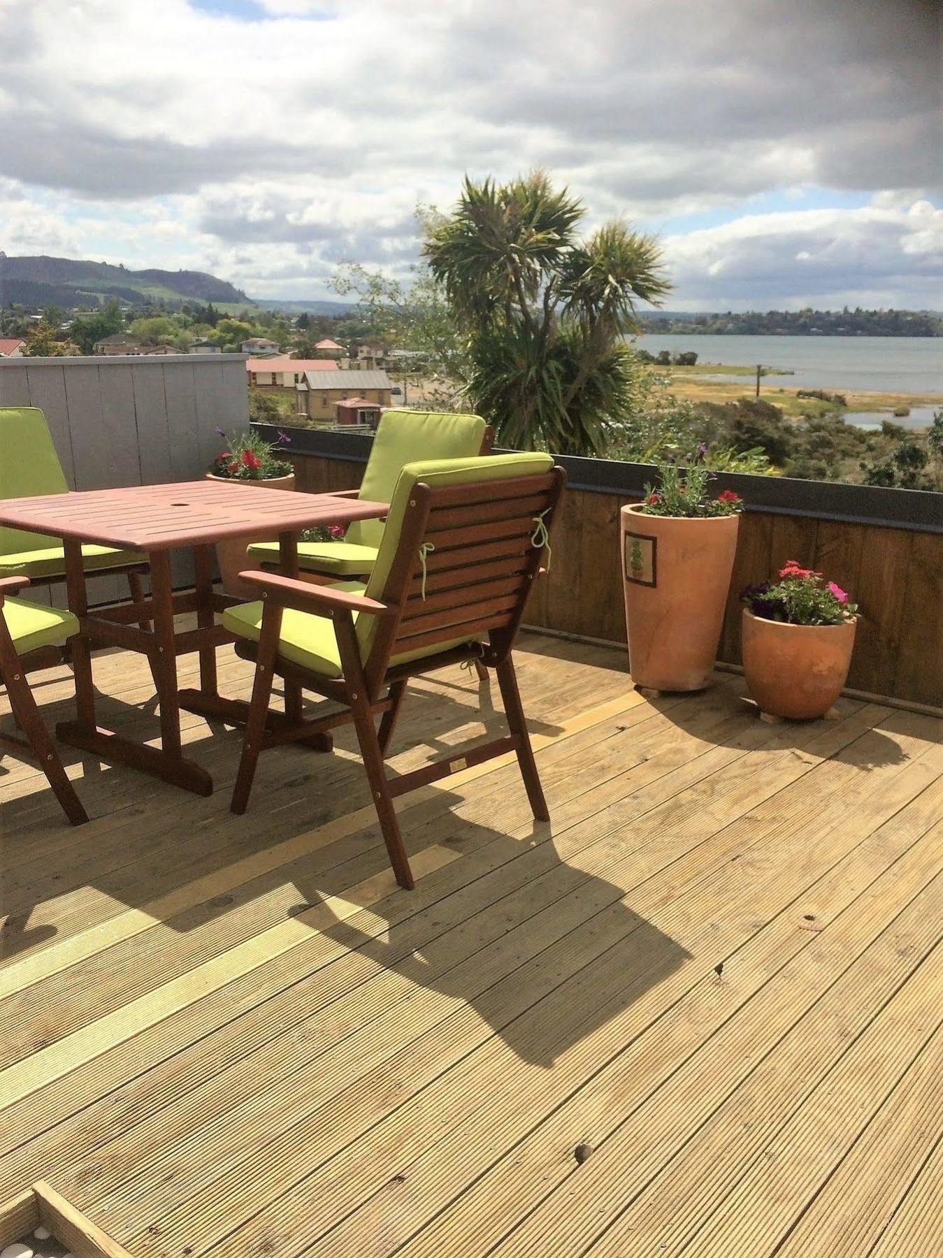 Lakeside City Apartments - Penthouse And Studio Rotorua Kültér fotó