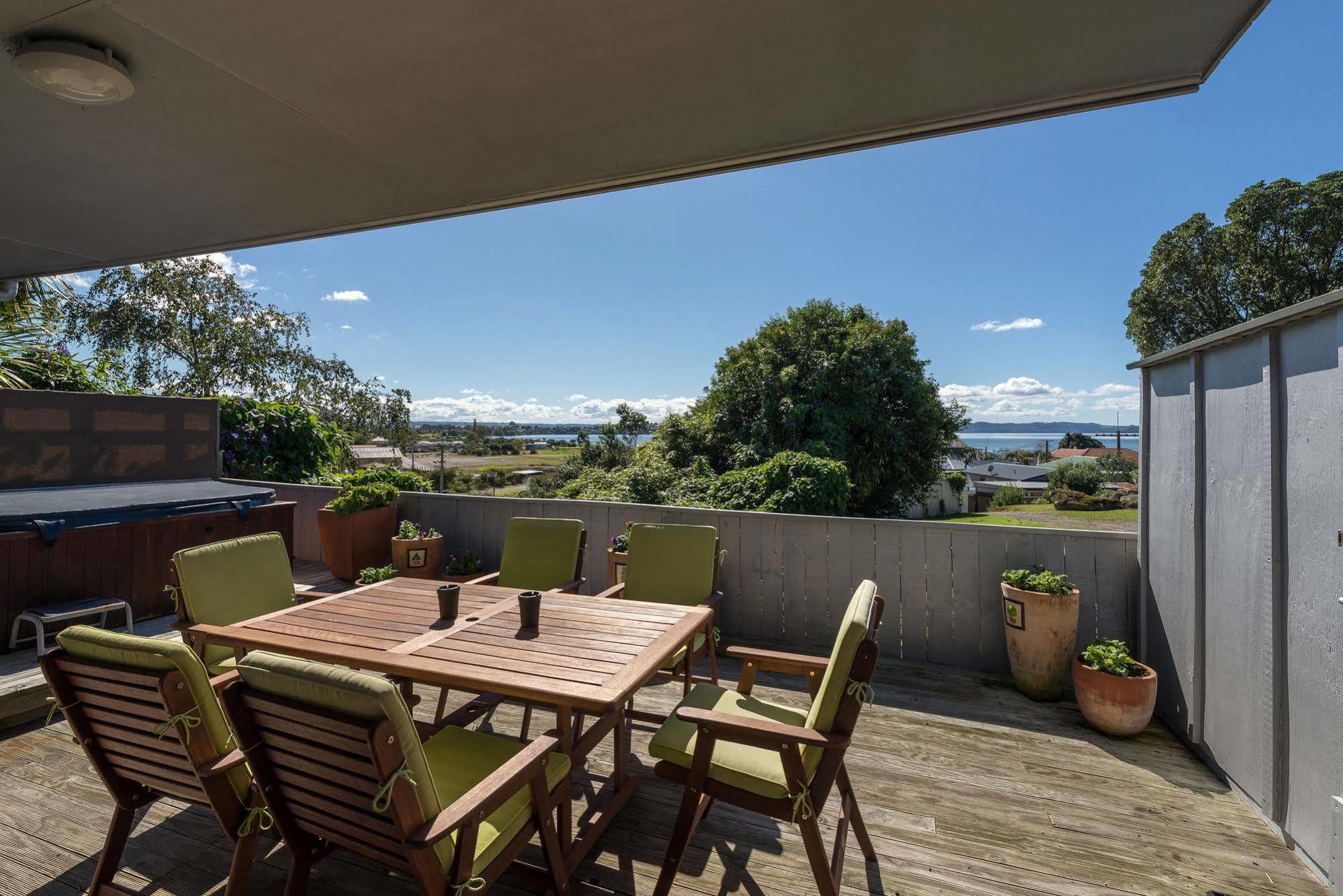 Lakeside City Apartments - Penthouse And Studio Rotorua Kültér fotó
